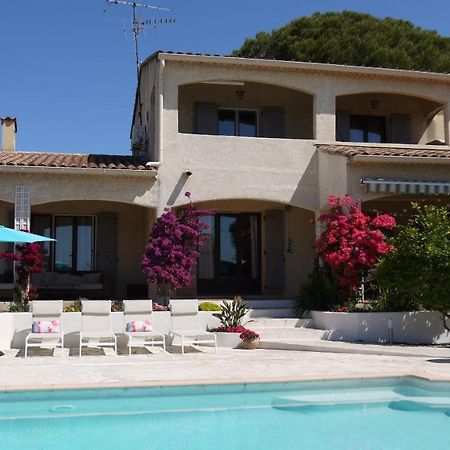 Grand Appartement Dans Maison Avec Piscine Privee Fréjus Exterior photo