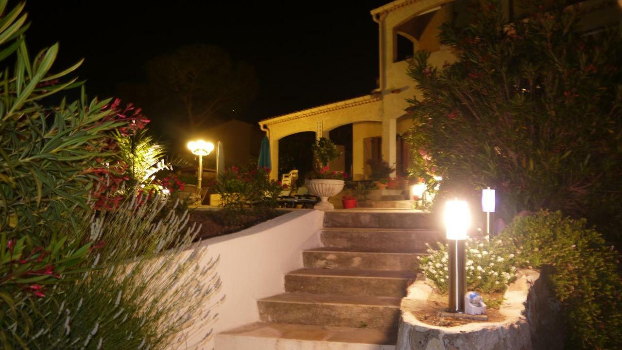 Grand Appartement Dans Maison Avec Piscine Privee Fréjus Exterior photo