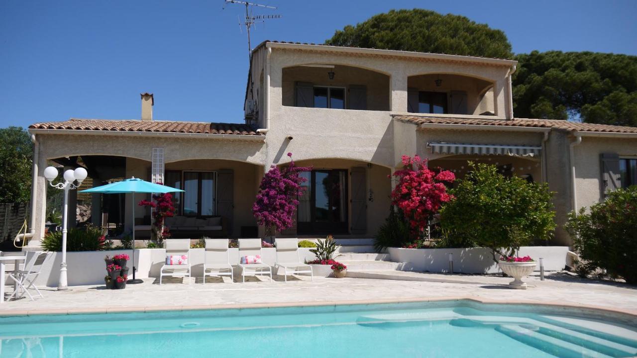 Grand Appartement Dans Maison Avec Piscine Privee Fréjus Exterior photo